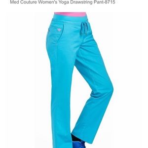 Med couture 8715T yoga pant scrubs